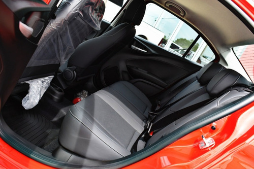 Imagen 12 de 14 de Fiat Cronos 1.8 Precision 0km Tomo Usado Anticipo 300 Mil A-
