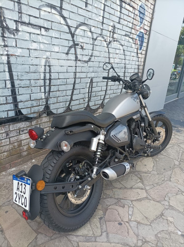 Imagen 6 de 15 de Keeway K-light 202 Modelo 2021