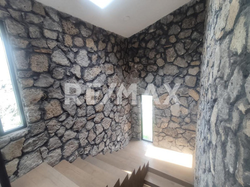 Casa En Venta En Morelos, Fraccionamiento Lomas De Cocoyoc