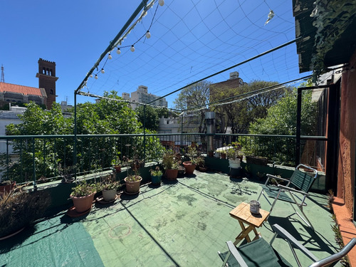Venta De Casa En Cordón ¡3 Dormitorios, Escritorio, Dos Baños, Parrillero Y Garage!