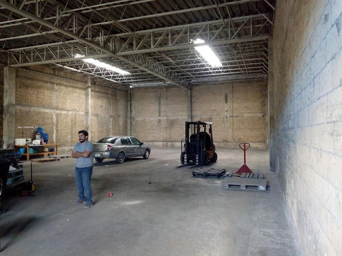 Imagen 2 de 13 de Bodegas En Renta Sobre Blvd. Luis Donaldo Colosio Con Anden