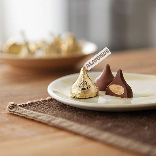 Hershey's Kisses Chocolate Con Leche Con Almendras 453gr