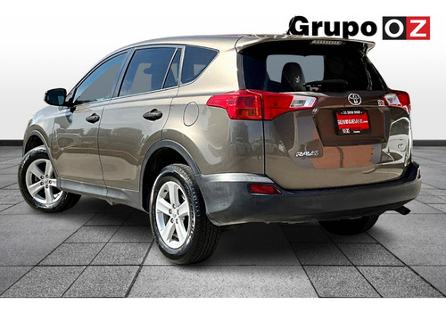 Toyota RAV4 2.5 Le L4/ At