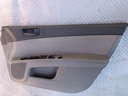 Tapa De Puerta Delantera Derecha Nissan Sentra 2007/2012 (Usado)
