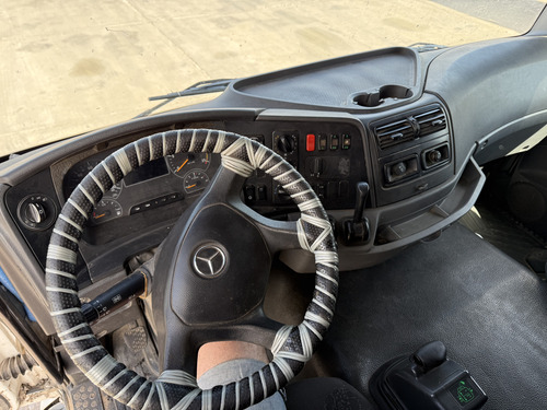 Mercedes Benz Axor 2035