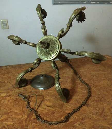 Araña Antigua De Bronce Macizo 6 Luces Con Tulipas. (Usado)
