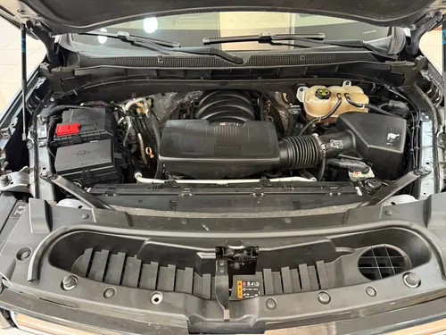 Chevrolet Suburban 6.2 V8 High Country At