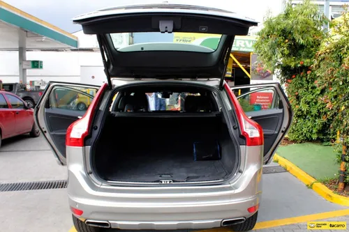 Volvo XC60 2.5 T5 Awd At