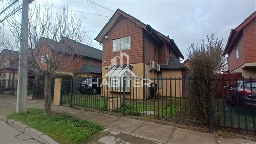 Casa En Venta De 3 Dorm. En Los Angeles