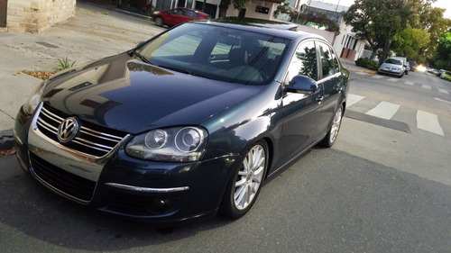 Volkswagen Vento 2.0t Elegance Inmaculado