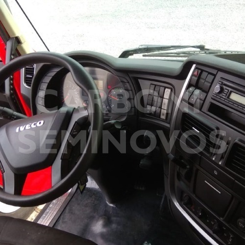 Imagem 6 de 10 de Iveco Hi Way 600s44t, Ano 2017/2018