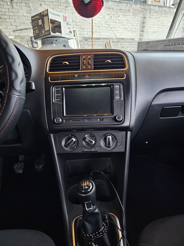 Volkswagen Polo 1.6 L4 Mt