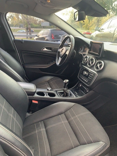Imagen 11 de 15 de Mercedes-benz Clase A 1.6 A 200 Style B.efficiency 156cv