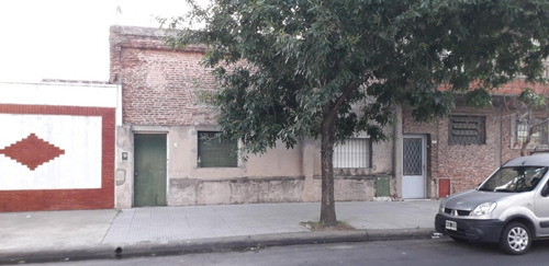 Casa 3 Amb Patio Terraza Sobre Lote De 9 X 11 Mts De Fondo, En Ph Independiente 