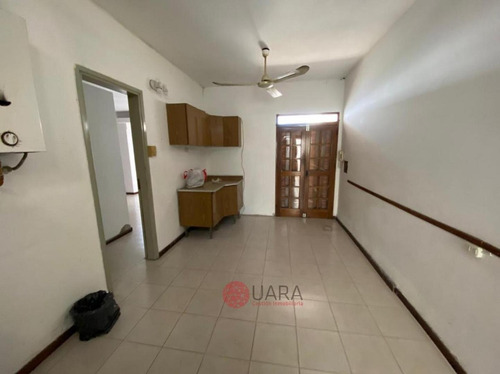 Imagen 9 de 21 de Casa En Venta Ph Frente Clinica V. Sarsfield (ref #3135)