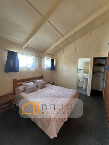 Complejo De Cabañas En Venta De 6 Dorm. En Niebla - Valdivia