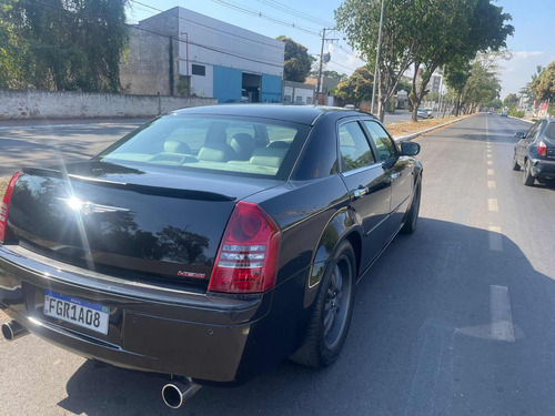 Chrysler 300C 5.7 Hemi 4p