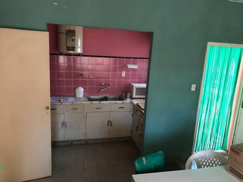 Imagen 10 de 14 de Casa Americana En Venta- 3 Ambientes Con Excelente Fondo- Zona Ituzaingo Norte- Permuta