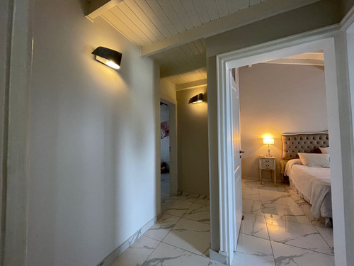 Casa En Venta - 6 Ambientes - Centro - Luján