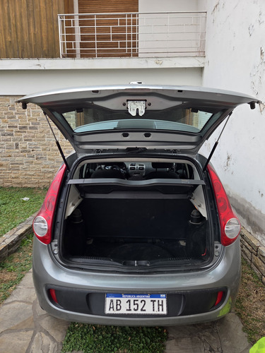 Fiat Palio 1.6 Essence 16v 5P