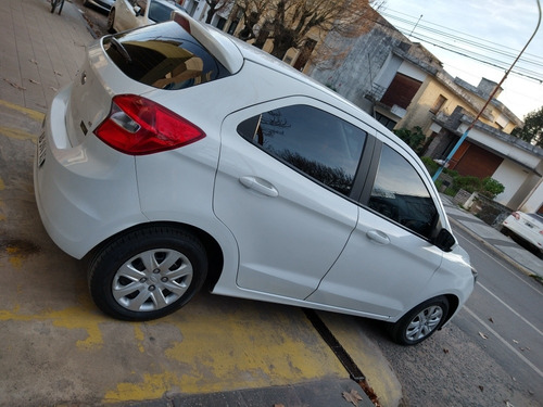 Imagen 9 de 15 de Ford Ka 2017 1.5 S 5 P