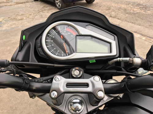 Hero Hunk 200 R 180000 En 12 Cuotas Sin Interés - Km8motos