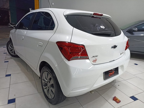 Chevrolet Onix 1.0 JOY PLUS BLACK 8V