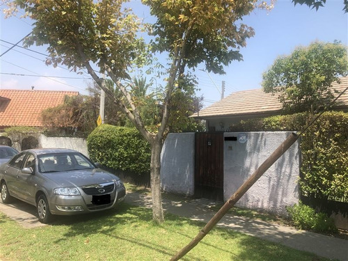 Imagen 2 de 27 de Casa En Venta En Las Condes