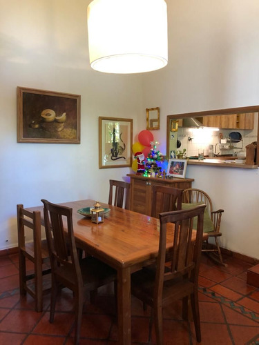 Venta Casa 3 Ambientes Bernal