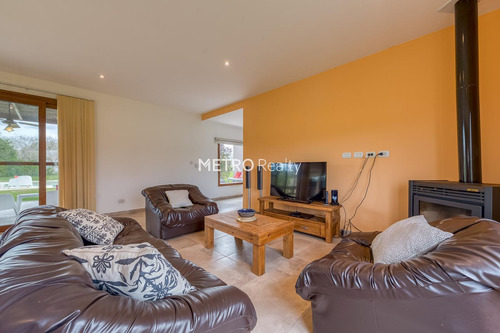 Casa En Venta 5 Dormitorios Cancha De Tenis Y Sauna En Loma Escondida