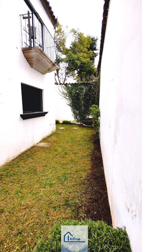 Hermosa Casa En Venta, Ubicada En Excelente Sector
