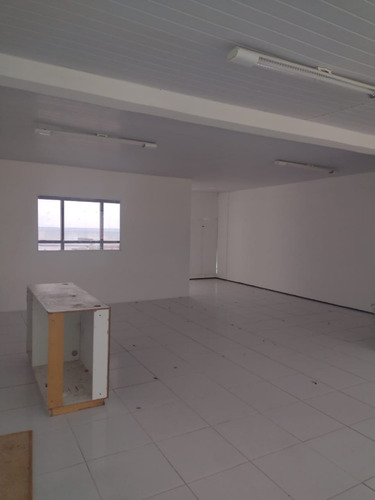 Imagem 2 de 5 de Sala Para Alugar Na Cidade De Fortaleza-ce - L13774