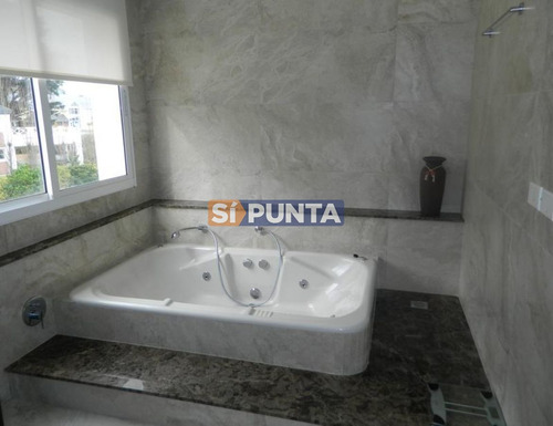 Imagen 12 de 18 de Casa En Venta - Mansa
