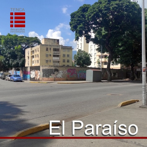 Venta - Terreno Comercial - Urb. El Paraíso 