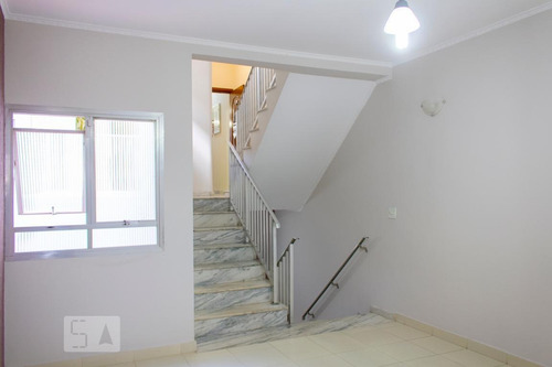 Casa Para Aluguel - Vila Assunção, 3 Quartos, 295 - 893305686