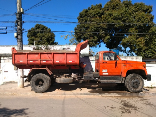 Chevrolet Caçamba