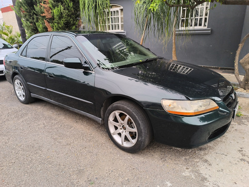 Honda Accord 2.4 Ex sedan L4 tela Mt automatico