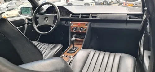 Mercedes Benz 230e 1988