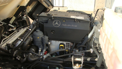 Imagem 19 de 22 de M.benz Accelo 1016 Ano 2016 Bau Completo