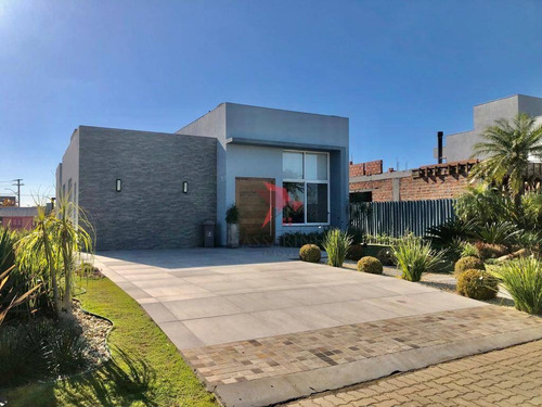 Imagem 1 de 30 de Casa Com 3 Dormitórios À Venda, 180 M² Por R$ 1.100.000,00 - Condomínio Reserva Das Águas - Torres/rs - Ca0446