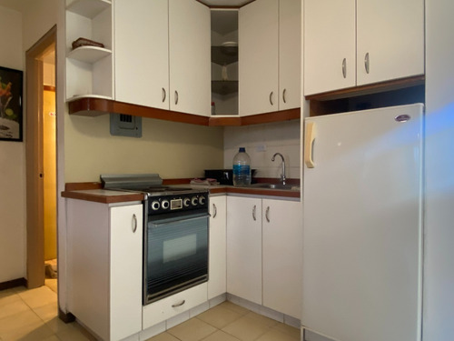 Imagen 10 de 16 de Apartamento En Alquiler Playa Grande . Mls #23-11527. Yolanda Goncalves