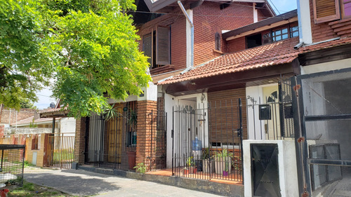 Venta -depto T/casa Independiente De 3 Amb En Pa, C/cochera!