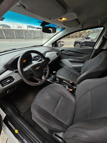 Chevrolet Onix 1.0 Joy 5p