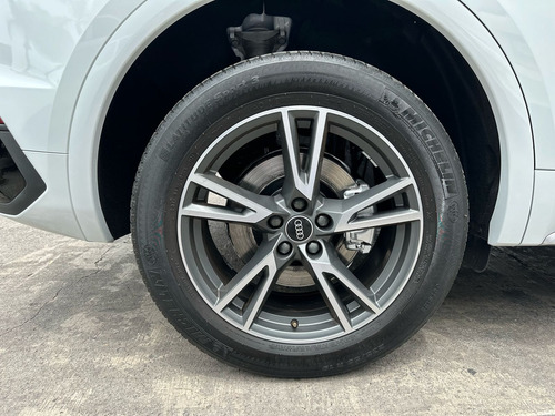 Audi Q5 2.0 L 45 Tfsi Elite Dsg