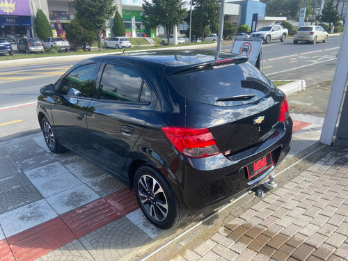 Chevrolet Onix 1.4 MPFI LTZ 8V FLEX 4P AUTOMÁTICO