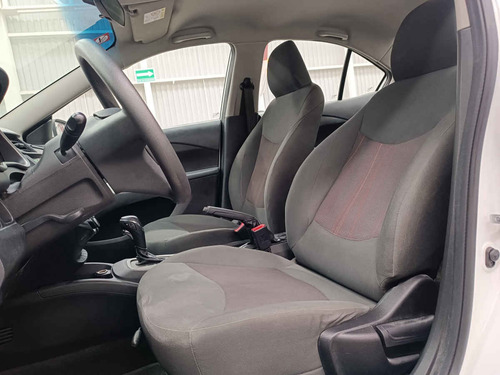 Chevrolet Aveo Hatch 1.5 Ls Ta