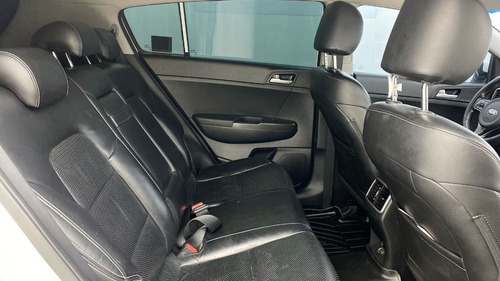 Imagen 23 de 25 de Kia New Sportage Lx 2.0