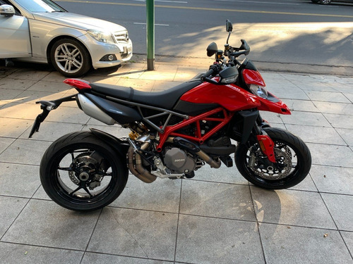 Ducati Hypermotard 950