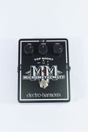 Manguito de micrometal Pedal Electro-Harmonix con distorsión en color negro