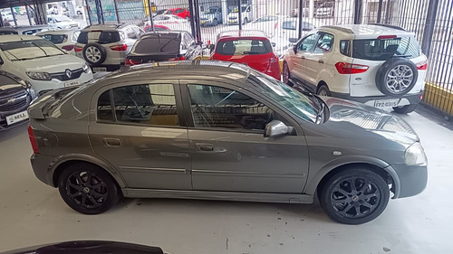 Chevrolet Astra 2.0 Advantage Flex Power 5p